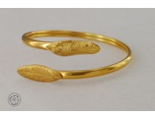 Gold plated bracelet with 2 olive leaves (4mm)