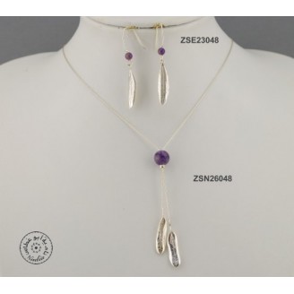 Sterling silver necklace and 2 small olive leaves with Amethyst bead